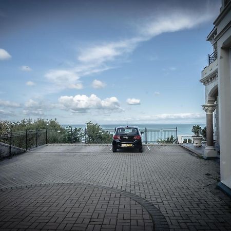 Victorian Penthouse With Panoramic Sea Views Διαμέρισμα Ilfracombe Εξωτερικό φωτογραφία